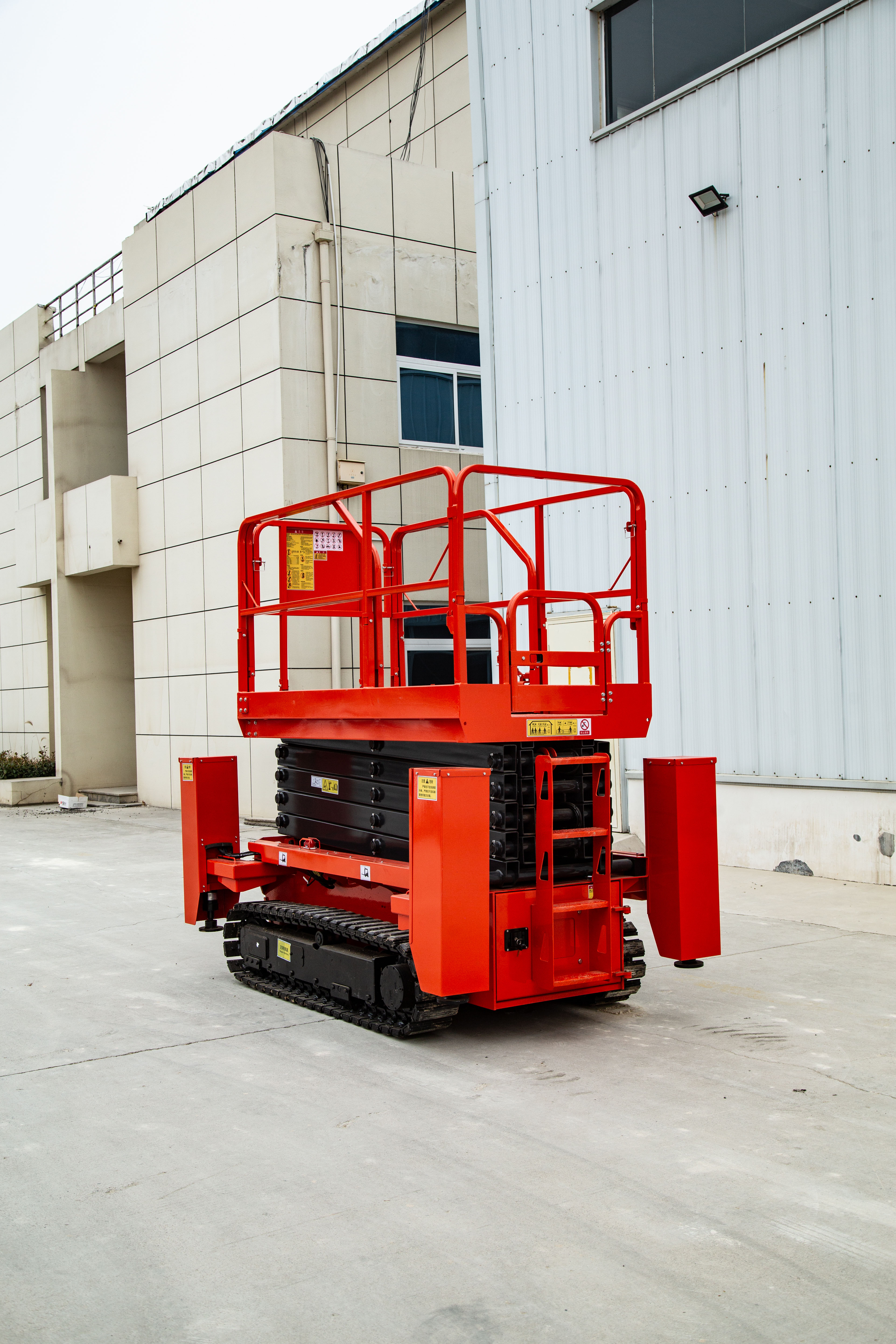 液壓升降平臺(tái)的介紹？